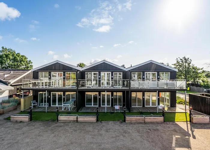 3 Bedroom Cozy In * سالغيليز